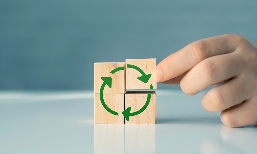 レゴ、再生材・再生可能資源を52%使用。マスバランス方式採用と新材料開発を推進