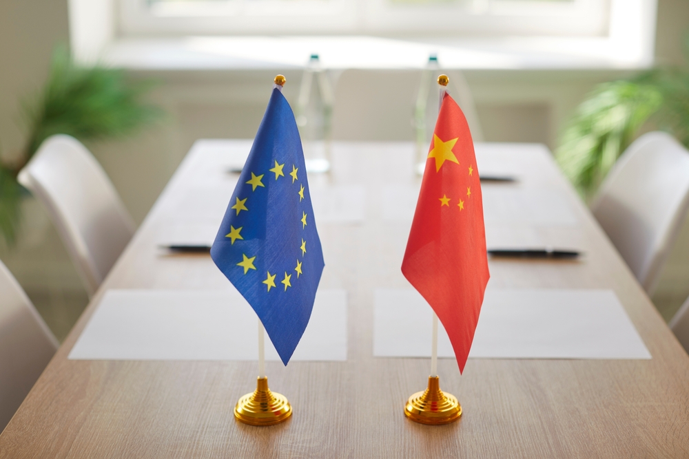 EUと中国の環境政策対話、COP17見据え連携。停滞するプラスチック条約交渉も議題に
